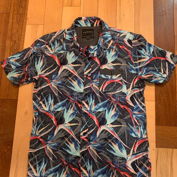 Mens ripcurl brand Hawaiian style shirt - Picture 1 of 3
